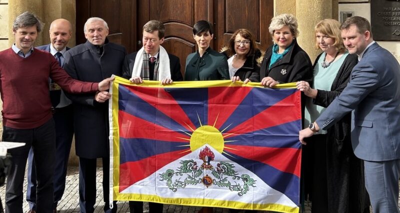 Czech Tibet parliamentary groups condemns forced assimilation of Tibetan children, interference in  Dalai Lama’s succession