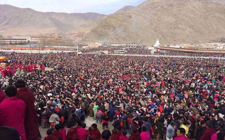 Thousands of Tibetans gather across Tibet to mark prayer festival; lockdown of TAR to foreign tourists