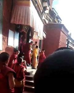 Panchen Lama ; Tashilhunpo monastery 