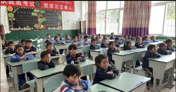 Order from Chinese authorities: No more Tibetan in eastern Tibet schools
