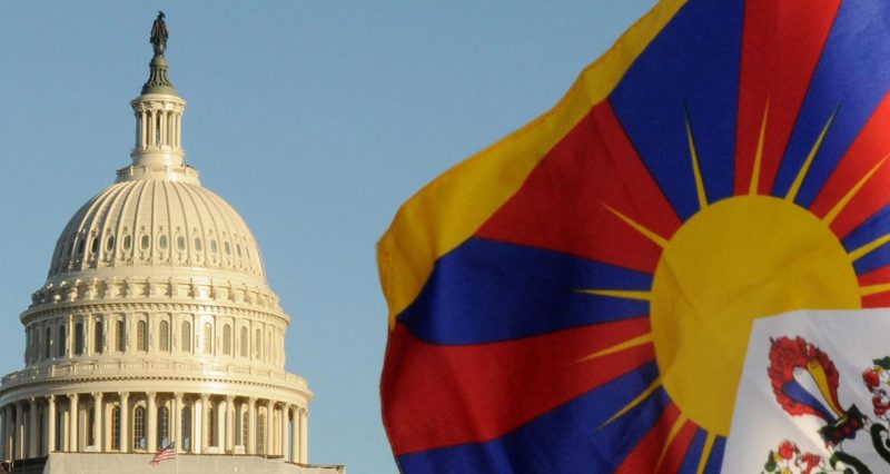 US bans Chinese officials under Tibet access law